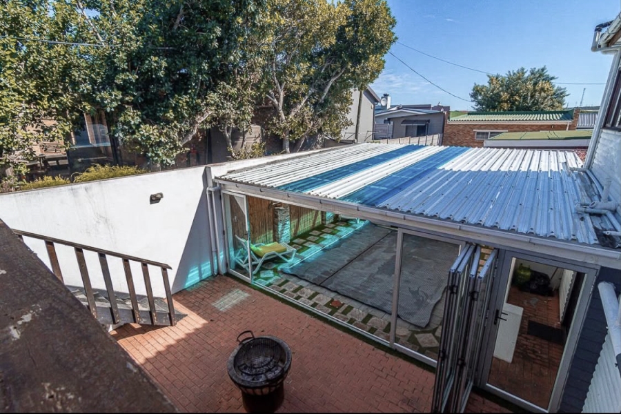 7 Bedroom Property for Sale in Kleinbaai Western Cape